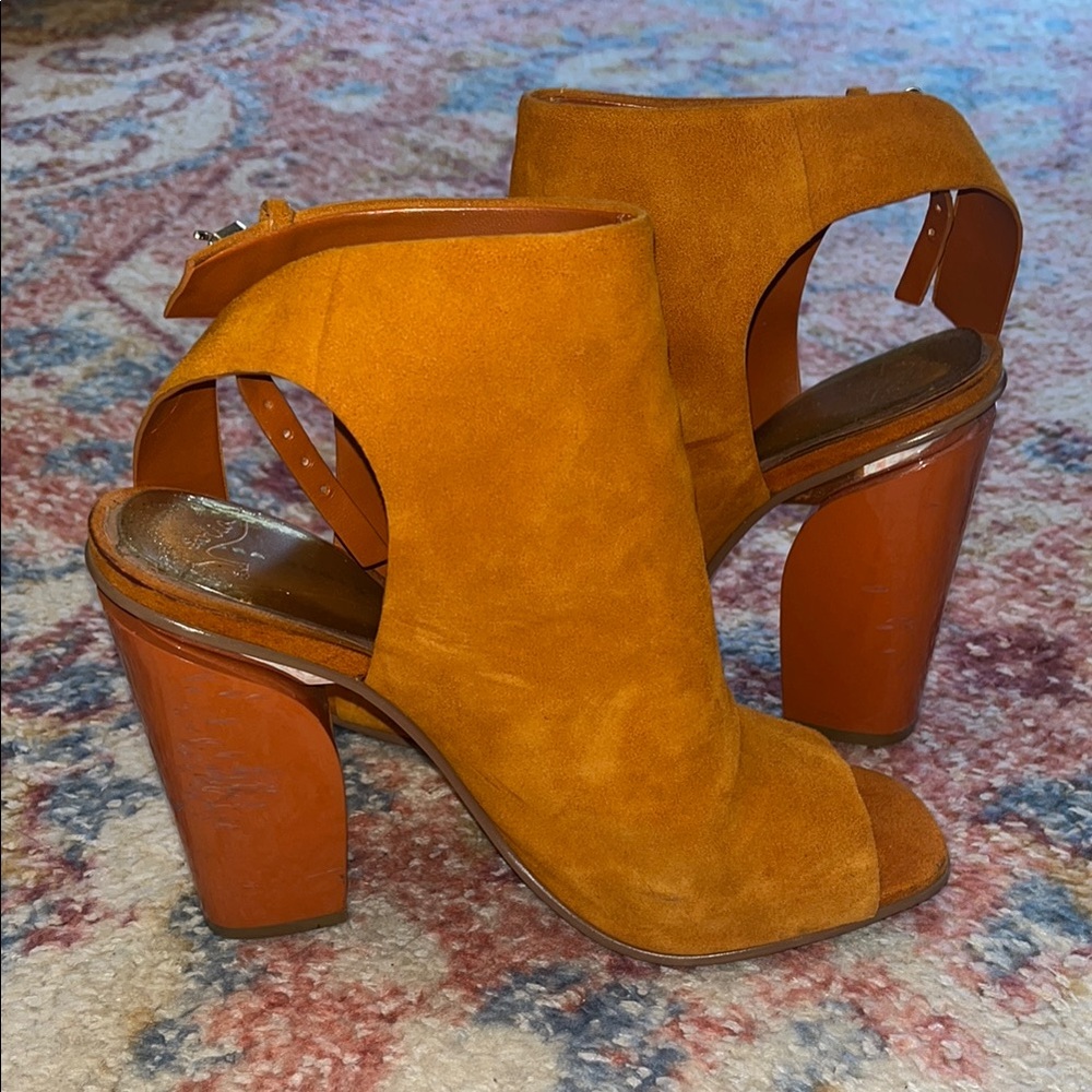 Chic Zara Suede Peep-Toe High Heels - Orange Size 39 8.5